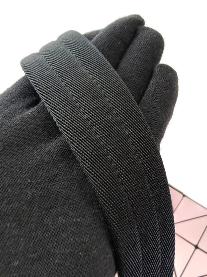 BAOBAO ISSEY MIYAKE 三宅一生 包包 单肩包 粉色 管理编号：10914