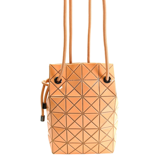 ISSEY MIYAKE INC バオバオ WRING ONE TONE ショルダーバッグ アプリコット 管理番号：10922