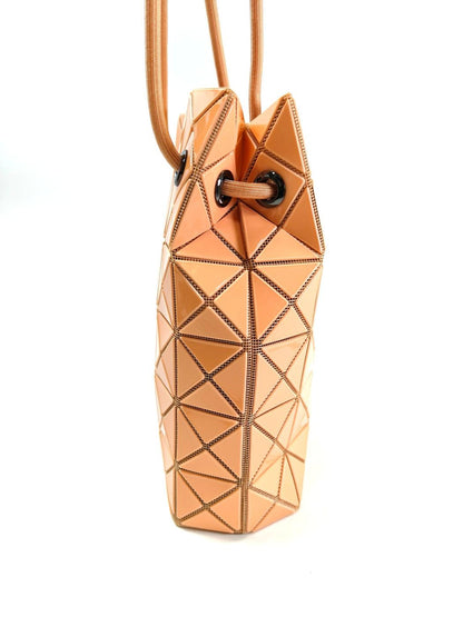 ISSEY MIYAKE INC バオバオ WRING ONE TONE ショルダーバッグ アプリコット 管理番号：10922