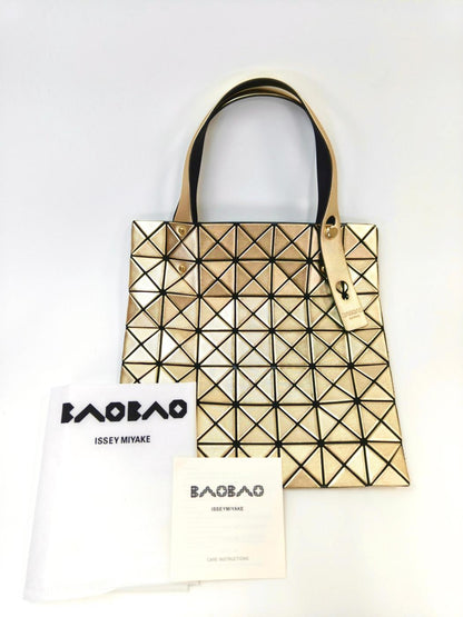 BAO BAO ISSEY MIYAKE 三宅一生 BAO BAO 手提包 金色 款号：11062