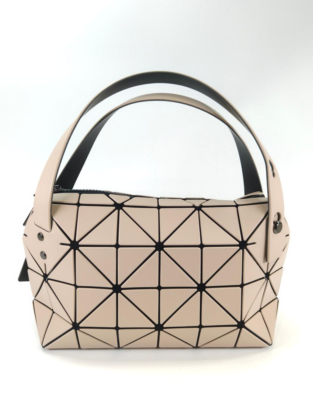 BAOBAO ISSEY MIYAKE バオバオ BOSTON ハンドバッグ ベージュ 管理番号：11130