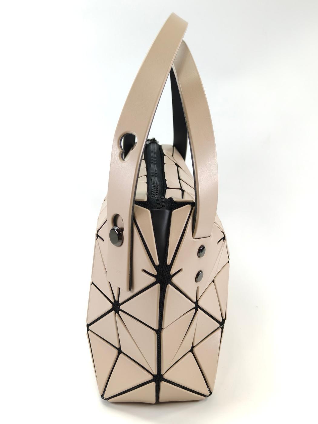 BAOBAO ISSEY MIYAKE バオバオ BOSTON ハンドバッグ ベージュ 管理番号：11130