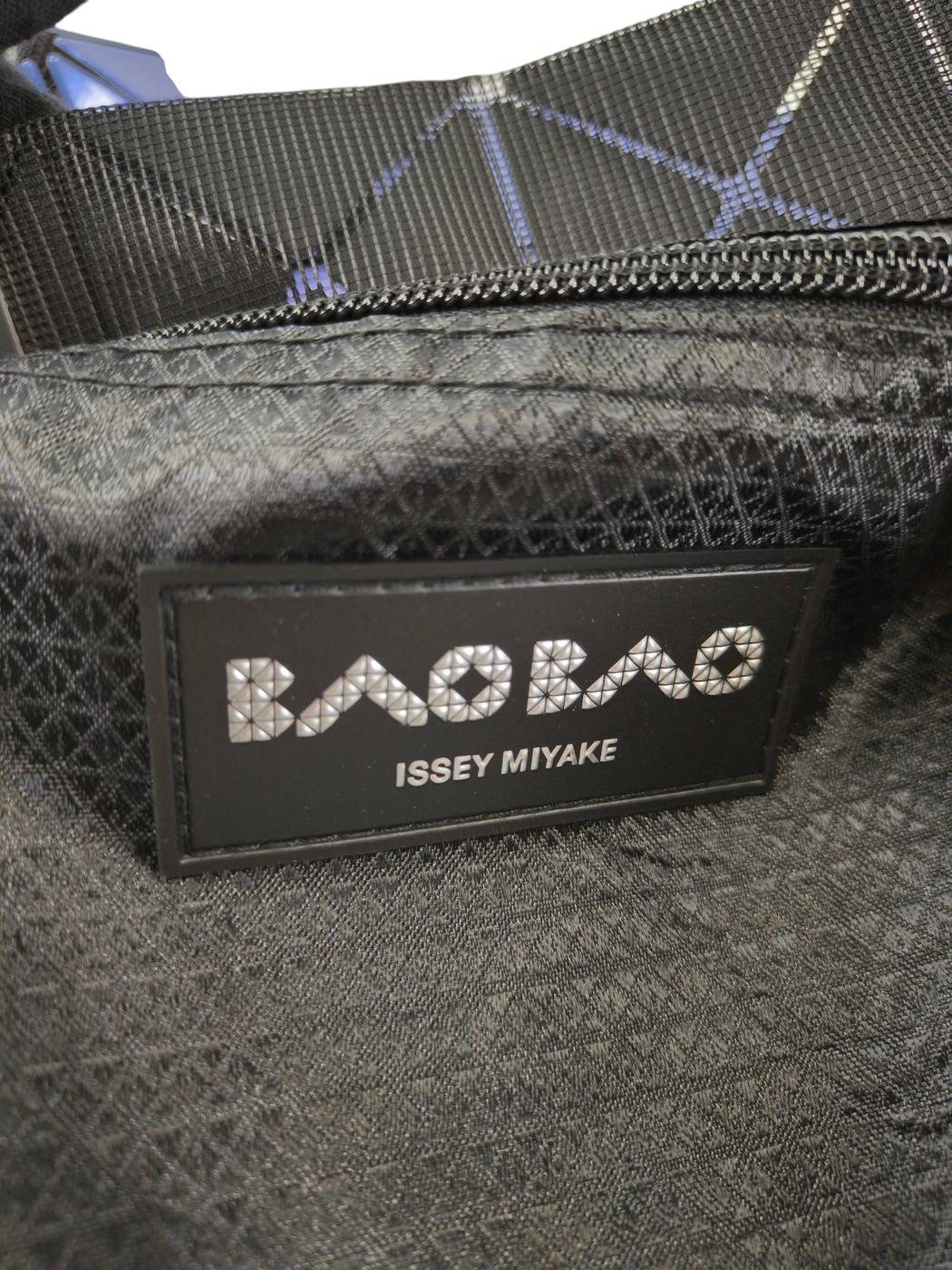 BAOBAO ISSEY MIYAKE バオバオ ハンドバッグ パープル 管理番号：11393