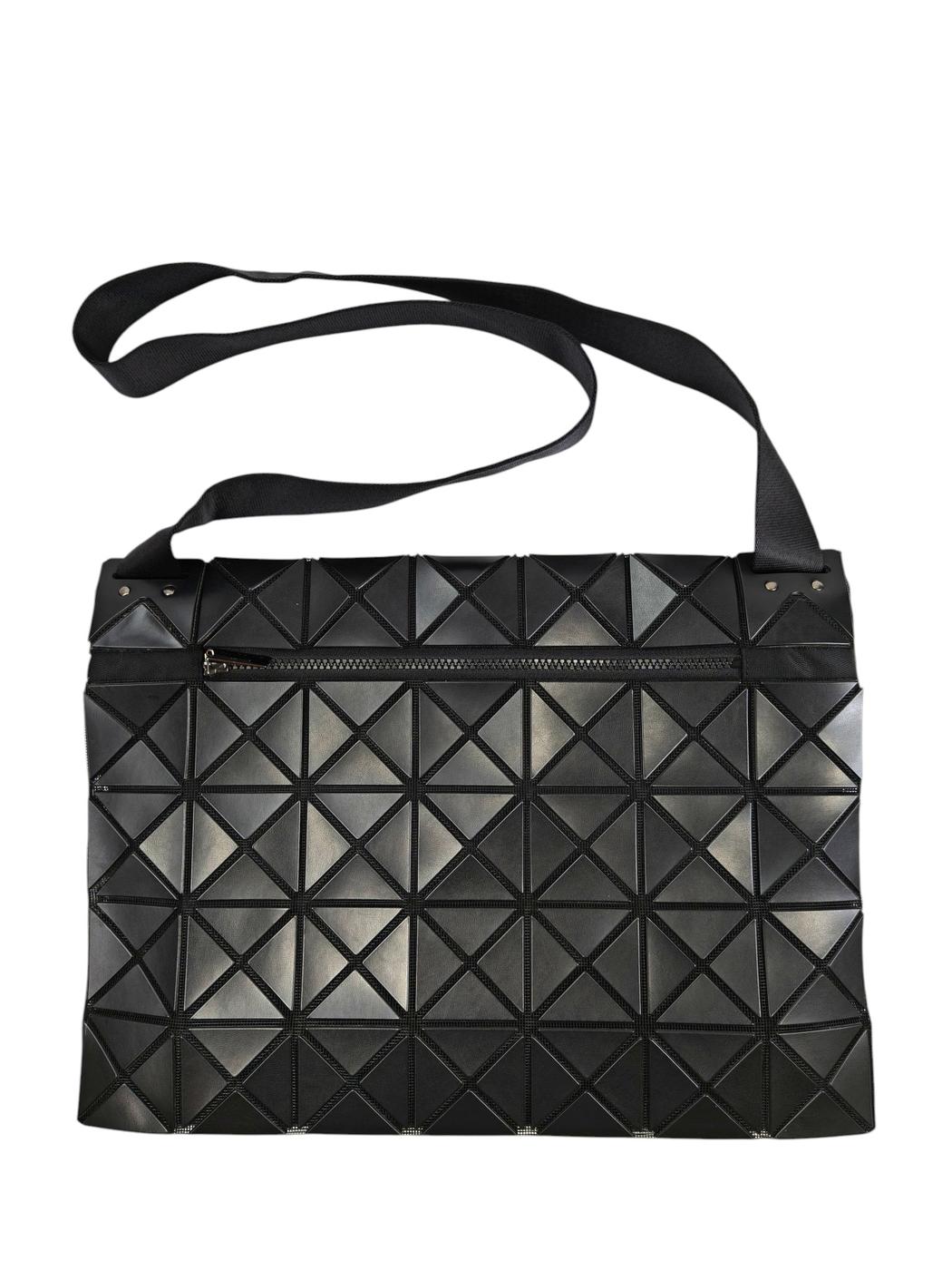 BAOBAO ISSEY MIYAKE バオバオ ショルダーバッグ  ブラック 管理番号：11469