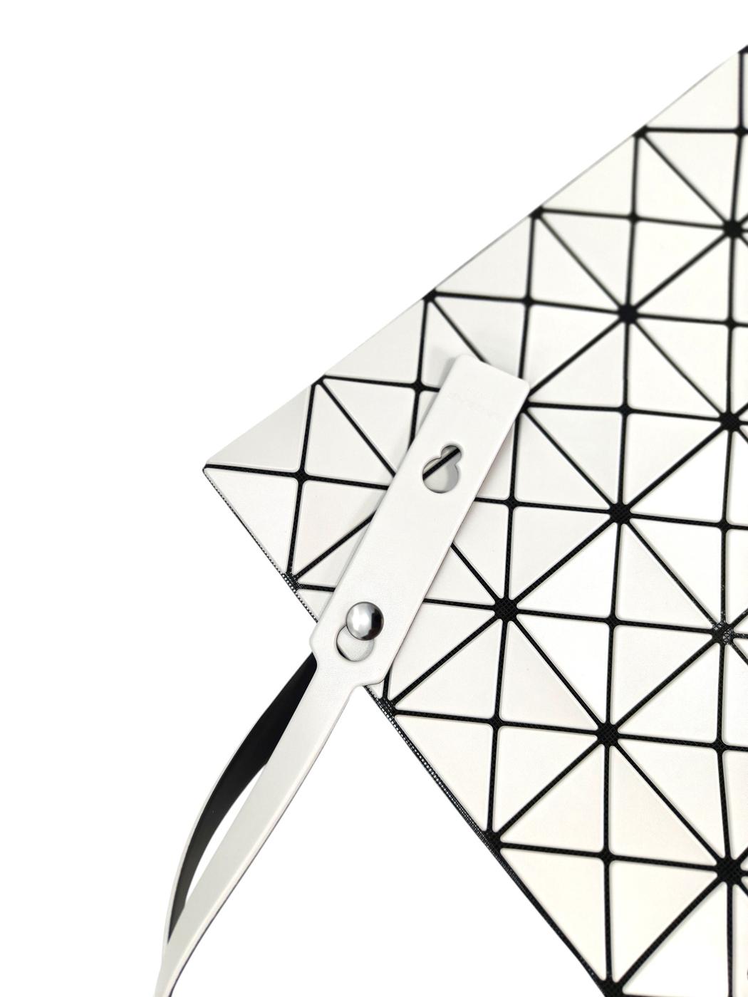 BAOBAO ISSEY MIYAKE バオバオ ハンドバッグ ホワイト 管理番号：11665