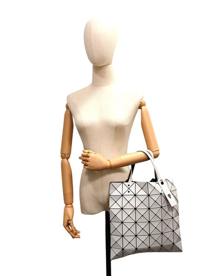 BAOBAO ISSEY MIYAKE バオバオ ハンドバッグ ホワイト 管理番号：11665
