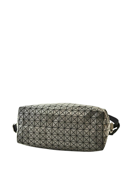 ISSEY MIYAKE イッセイミヤケ BAOBAO サドルバック ワントーンショルダー グレー 管理番号：11770