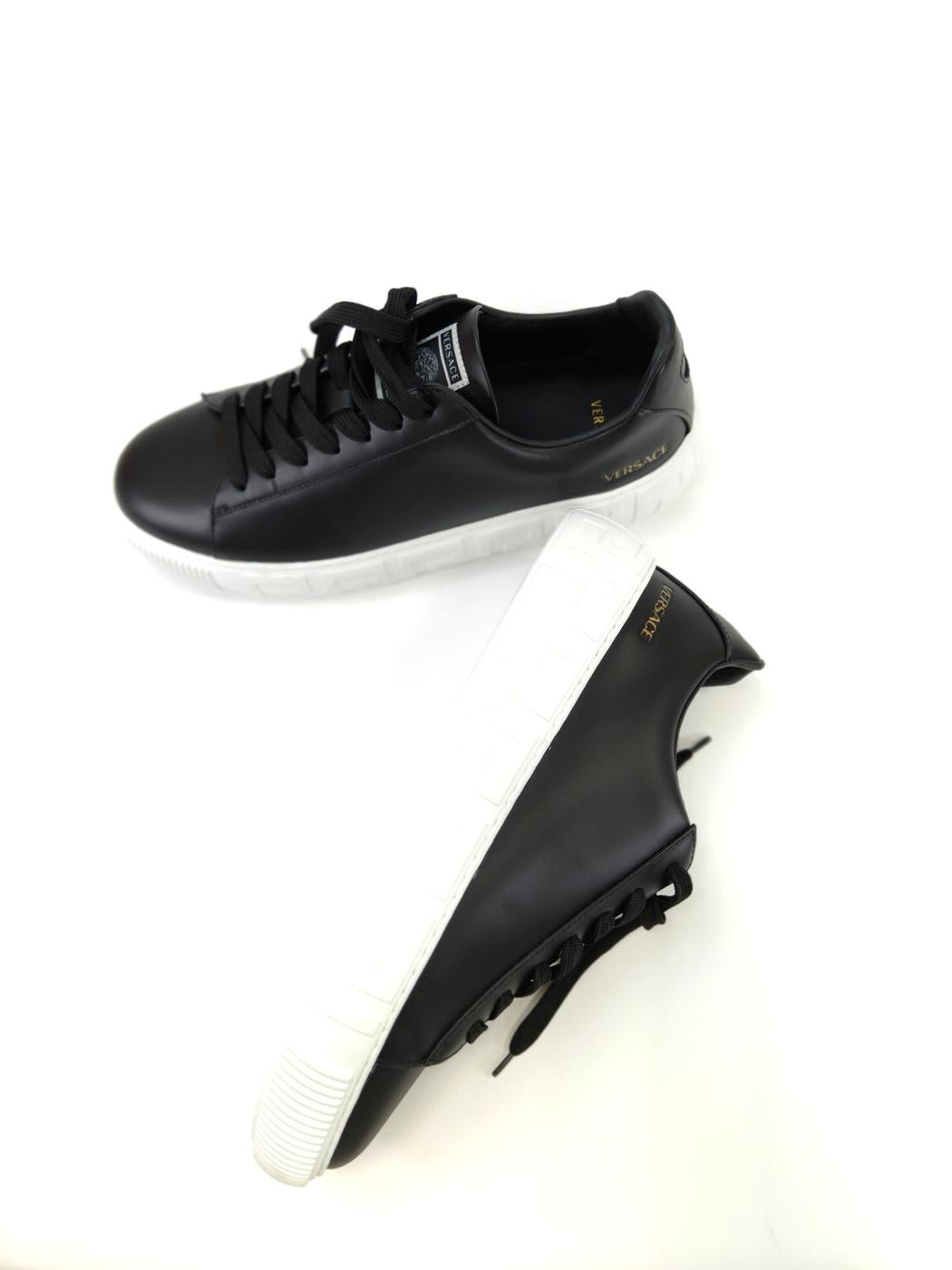 VERSACE Greca Low-Top Sneakers, Size 43 (28cm), Black, Reference Number: 10409