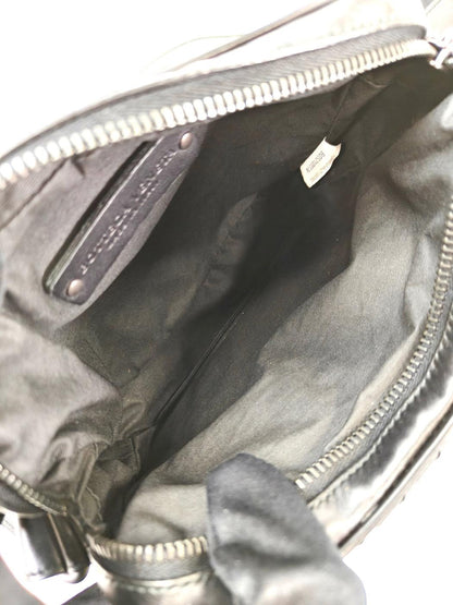 BOTTEGA VENETA Intrecciato Shoulder Bag Black Ref. No.: 10642