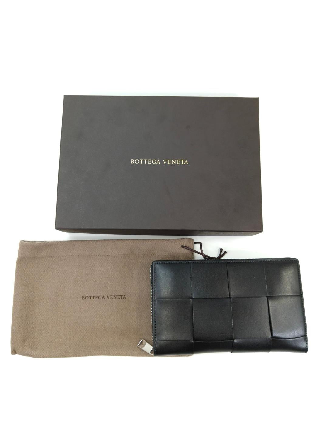 BOBOTTEGA VENETA ボッテガ カセット ジップアラウンドウォレット 長財布 ブラック 管理番号：10968