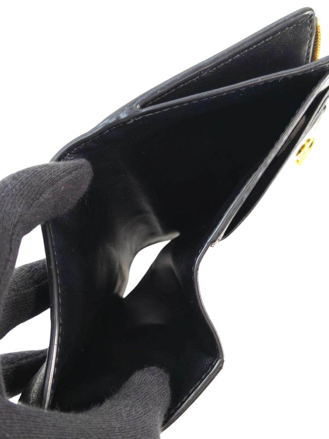 BOTTEGA VENETA ボッテガヴェネタ カセット 二つ折財布 ブラック 管理番号：11602