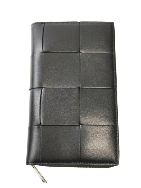 BOTTEGA VENETA Maxi Intrecciato Cassette Long Wallet Black Control Number: 11823