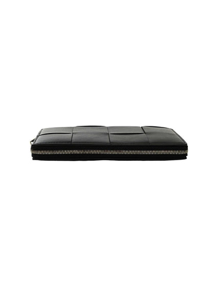 BOTTEGA VENETA Maxi Intrecciato Cassette Long Wallet Black Control Number: 11823