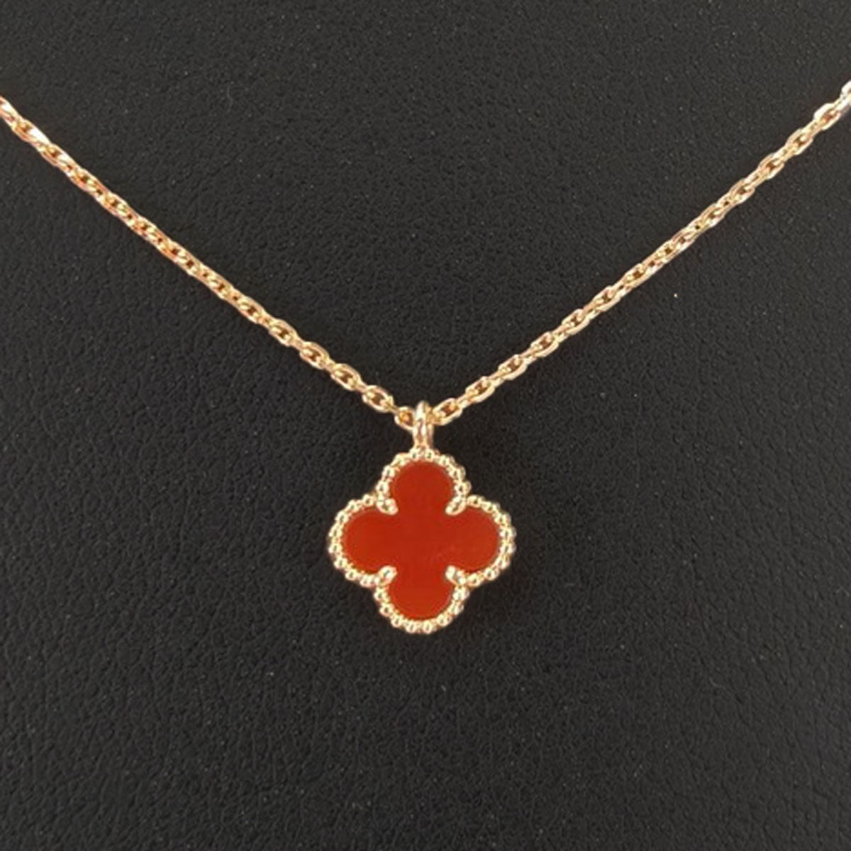 Van Cleef &amp; Arpels Sweet Alhambra Pendant Necklace with Carnelian, Reference Number: 10322