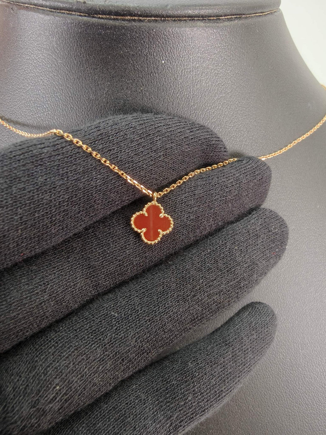 Van Cleef &amp; Arpels Sweet Alhambra Pendant Necklace with Carnelian, Reference Number: 10322