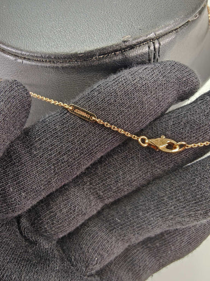 Van Cleef &amp; Arpels Sweet Alhambra Pendant Necklace with Carnelian, Reference Number: 10322